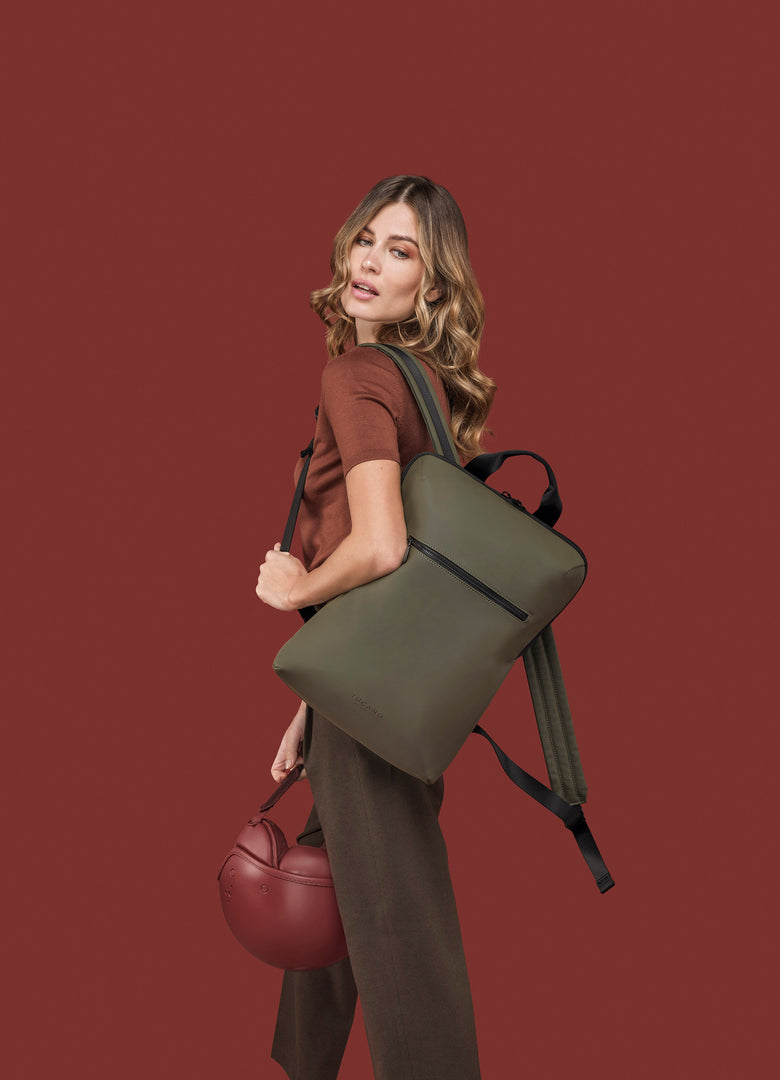 Mochila Tucano Gommo Notebook/Macbook hasta 16"