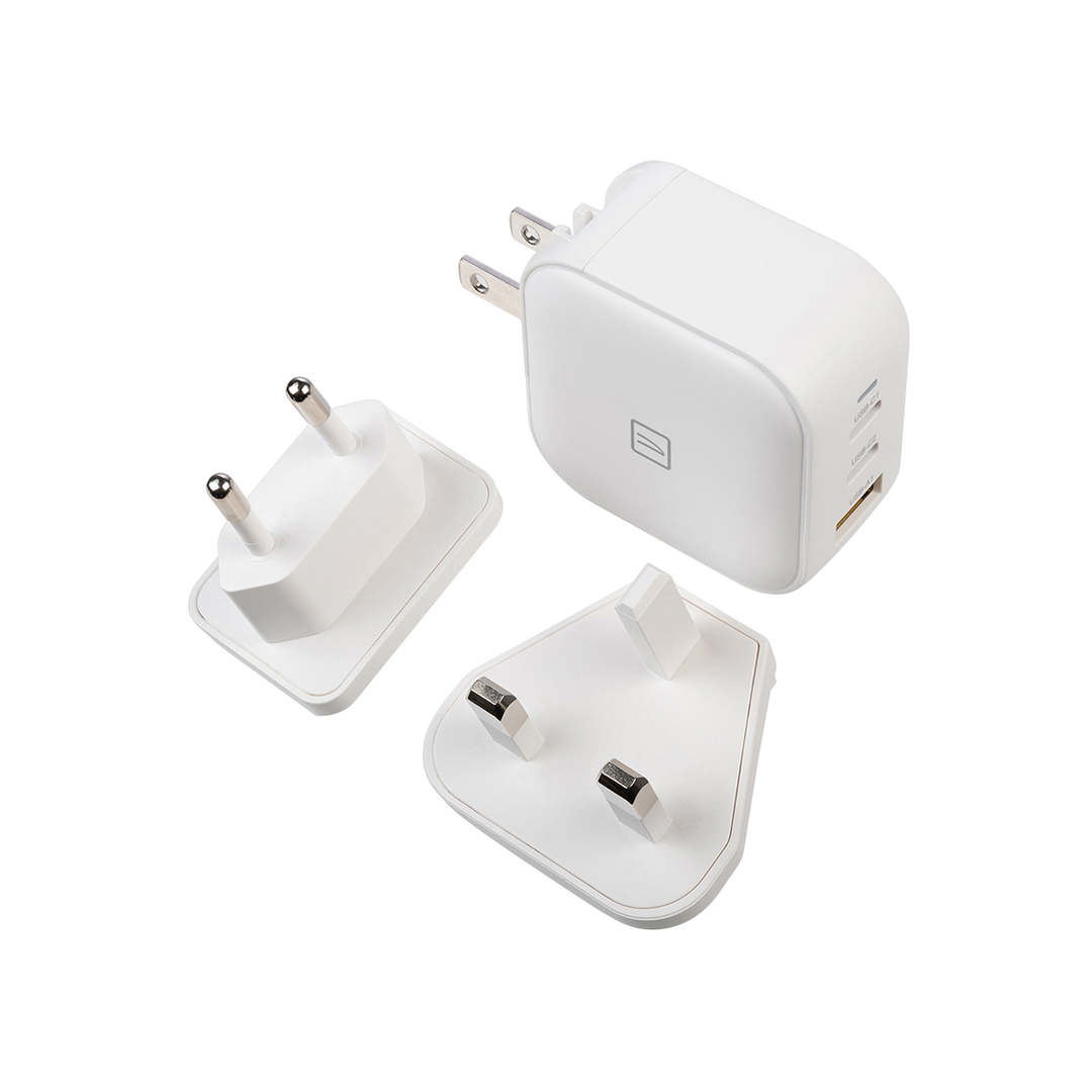 Adaptador de Viaje Tucano de 65W